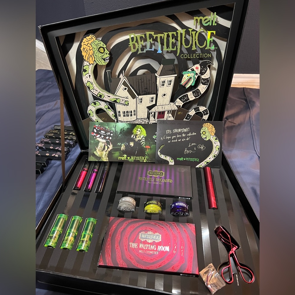 FULL BEETLE-JUICE MELT COLLECTION